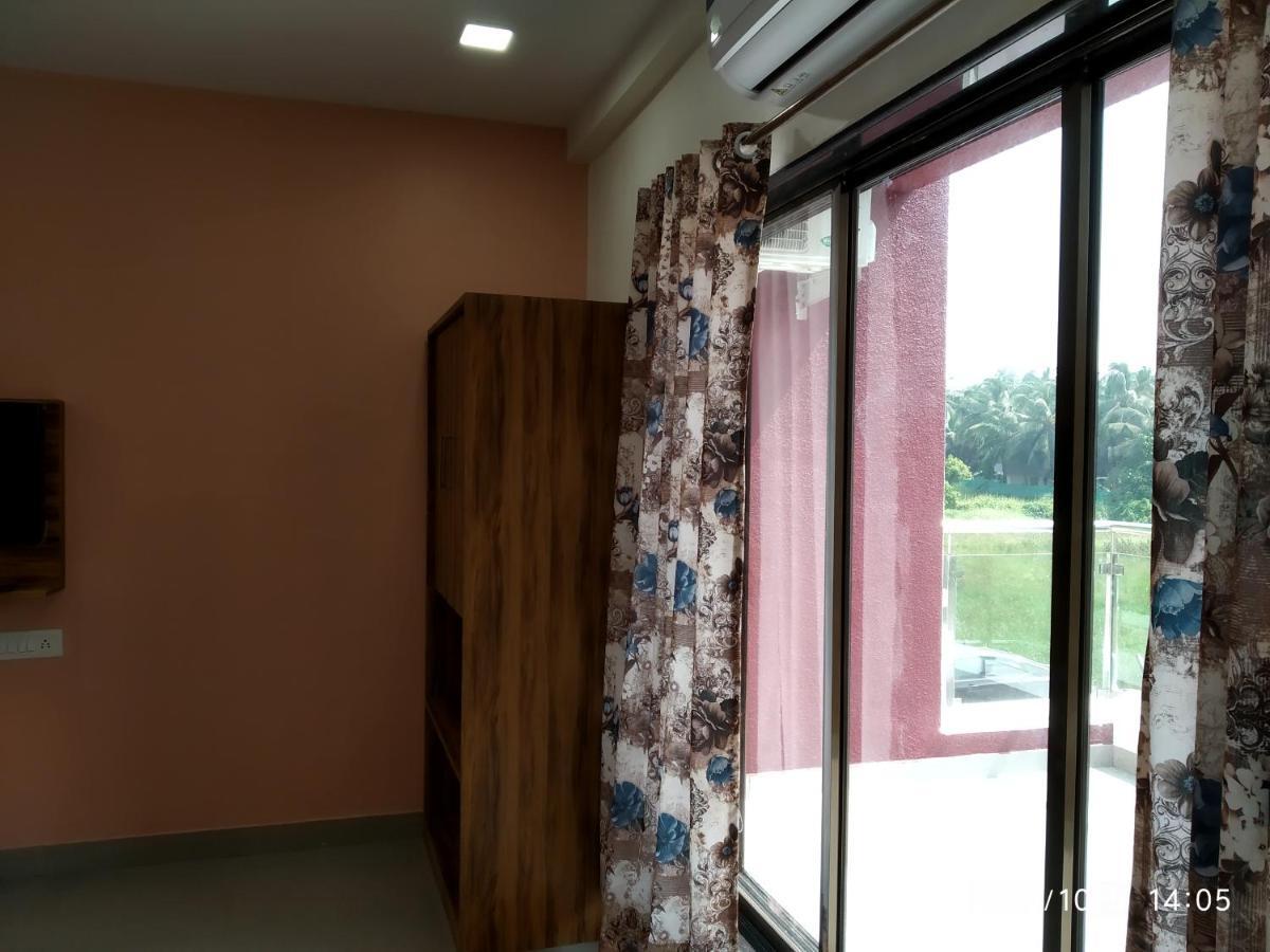 Lotus Hotel Nagaon Beach Алібаґ Екстер'єр фото